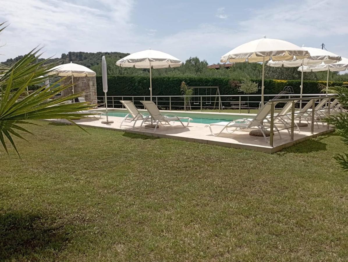 Alex House Aparthotel Zacharo Bagian luar foto