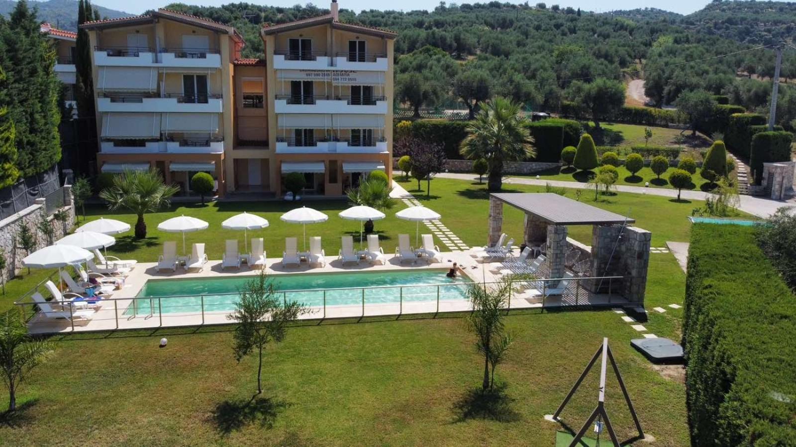 Alex House Aparthotel Zacharo Bagian luar foto